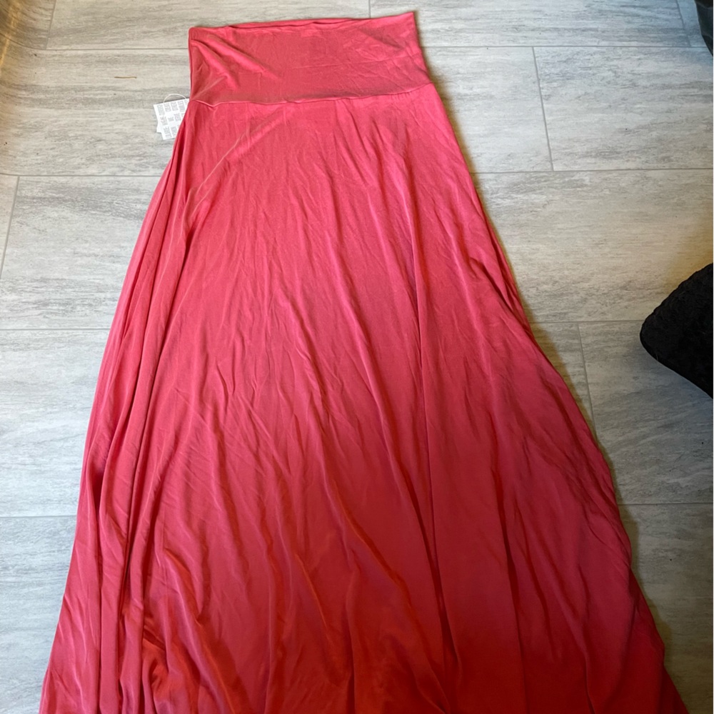 LuLaRoe Coral Maxi Skirt – Size XS – Simply Comfortable